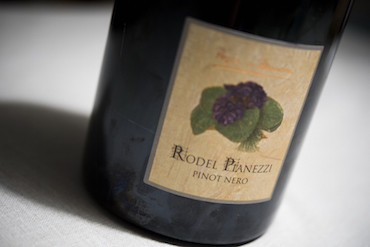 Una Corona per il Pinot Nero: Rodel Pianezzi 2015