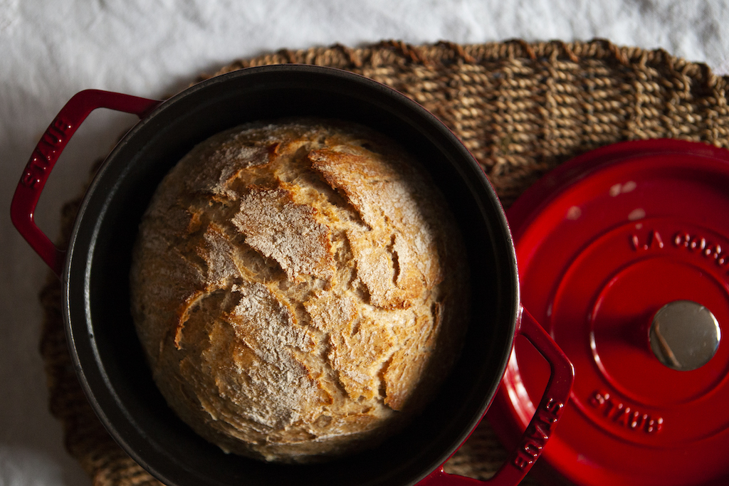 Pane semintegrale cotto nella pentola