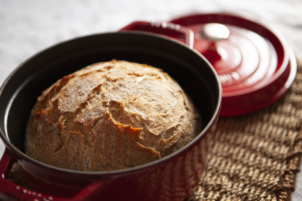 Pane semintegrale cotto nella pentola