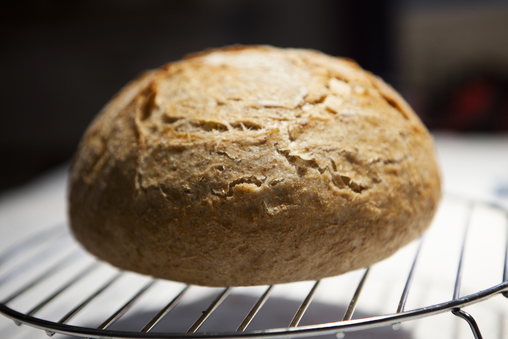 Pane semintegrale cotto nella pentola