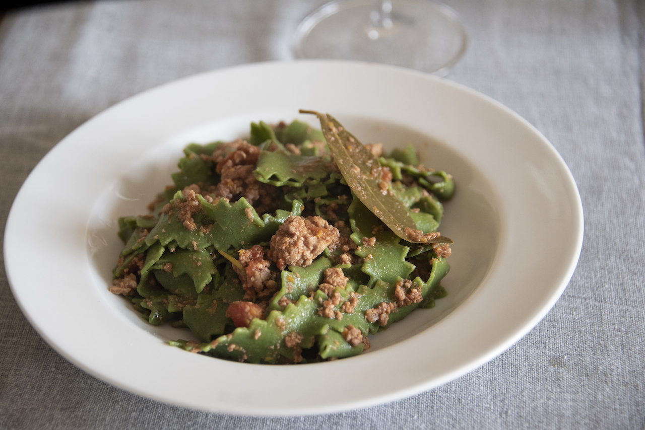 Pappardelle verdi con il ragù