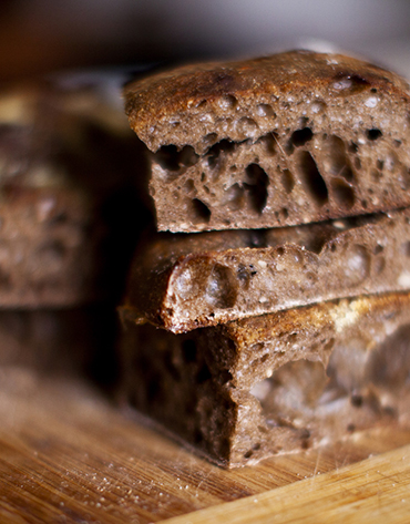 Focaccia nera