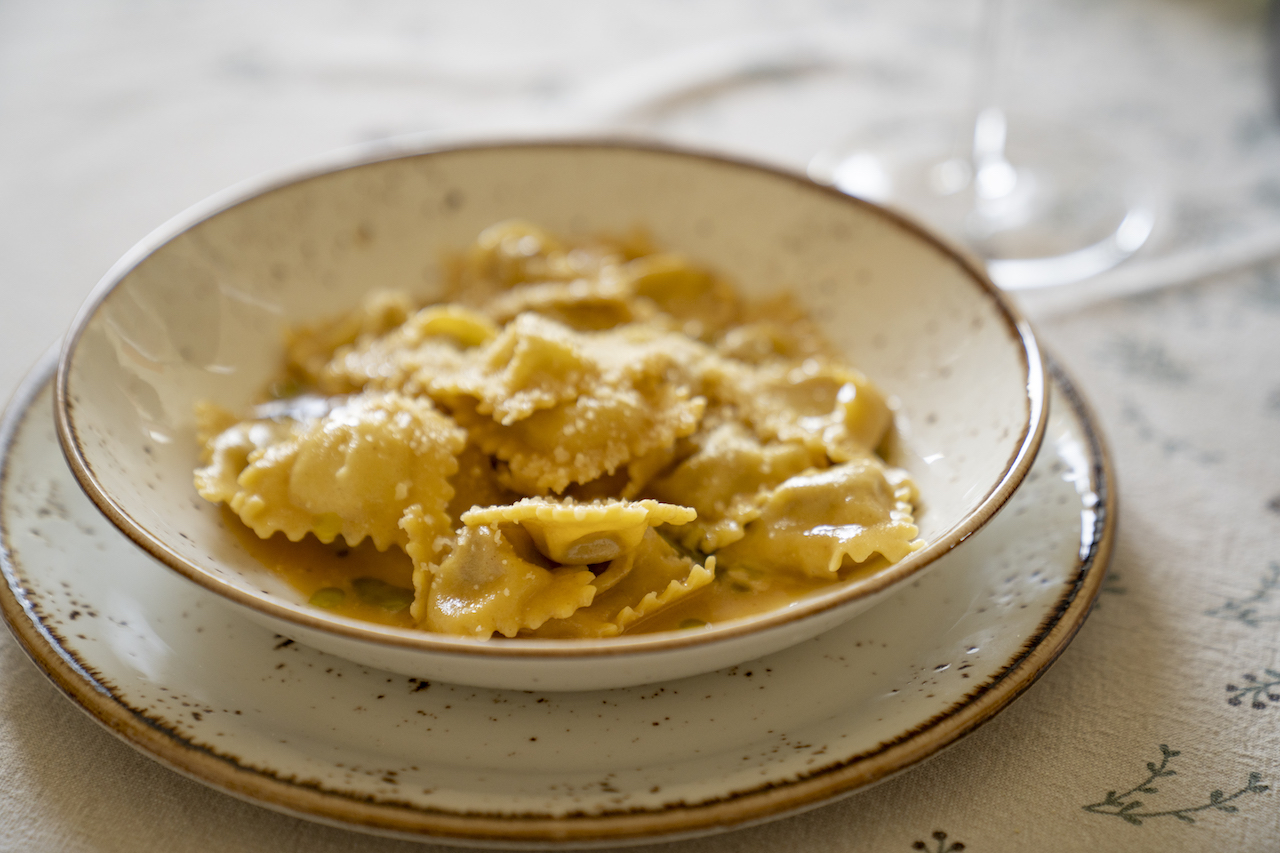 Agnolotti, sette arrosti, ragù fuggito.